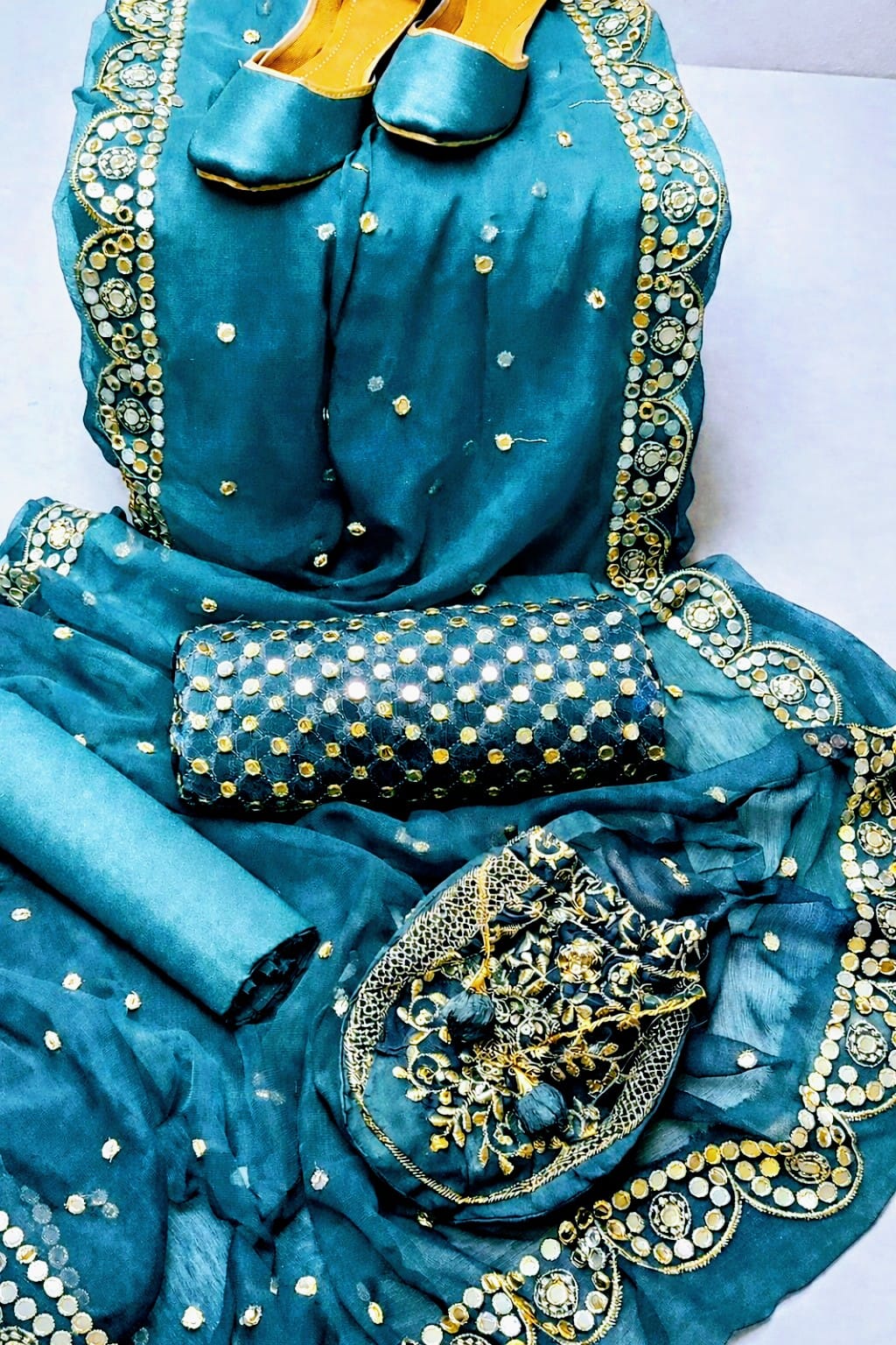 New 3pc Hiba Bukhari Collection